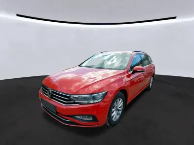Gebraucht VW Passat Business 122 PS (89 kW) 2024 Rot Kombi