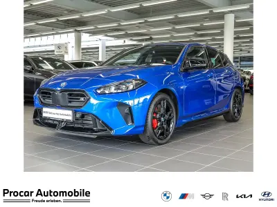 Gebraucht BMW M135 M Sport 300 PS (220 kW) 2025 Blau Kleinwagen