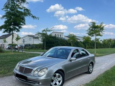 Mercedes E280