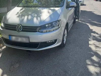 Occasion VW Sharan 140 ch (102 kW) 2011 Argent Monospace
