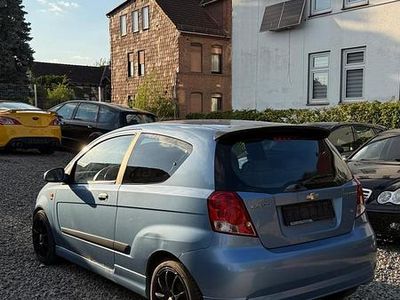 Second-hand Chevrolet Kalos 93 CP (68 kW) 2005 Albastru Hatchback