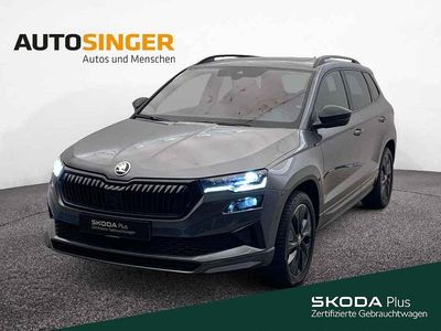 Grau Gebraucht 2025 Skoda Karoq SportLine SUV | 37.480 € (Fairer Preis)