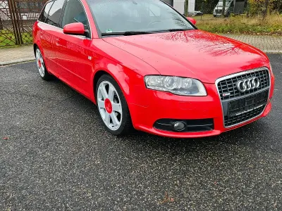 Gebraucht Audi A4 163 PS (119 kW) 2026 Rot Kombi