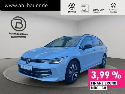Gebraucht VW Golf VIII Goal 116 PS (85 kW) 2025 Blau Kombi