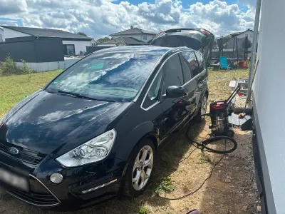 Gebraucht Ford S-MAX S 200 PS (147 kW) 2013 Schwarz Van / Kleinbus