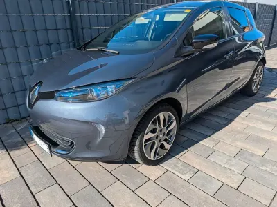 Second-hand Renault Zoe Intens 67 kW (92 CP) 2018 Gri Hatchback