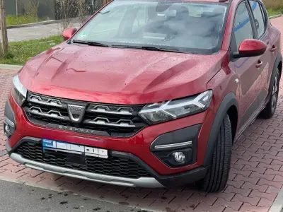 Gebraucht Dacia Sandero Comfort 101 PS (74 kW) 2021 Rot Limousine