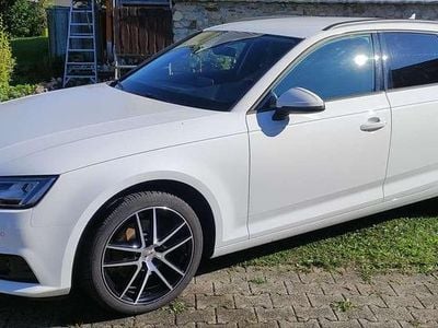 Gebraucht Audi A4 150 PS (110 kW) 2018 Weiß Kombi