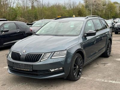 gebraucht Skoda Octavia Combi Ambition DSG *Standheizung*P-Dach*