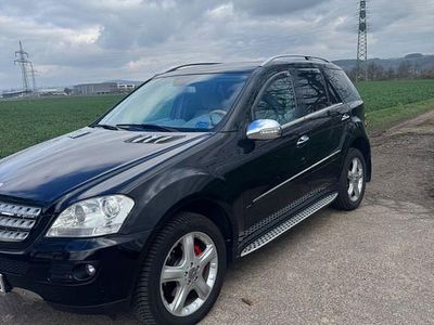 Gebraucht Mercedes ML280 190 PS (139 kW) 2008 Schwarz SUV