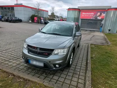 Gebraucht Fiat Freemont 170 PS (125 kW) 2012 Grau SUV