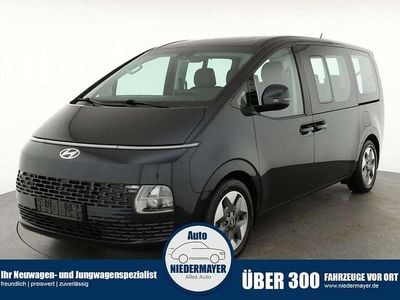Gebraucht Hyundai Staria Premium 177 PS (130 kW) 2022 Moonlight blue / mic Van / Kleinbus