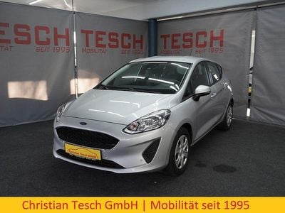 Silber Gebraucht 2017 Ford Fiesta Trend Limousine | 9.990 € (Fairer Preis)