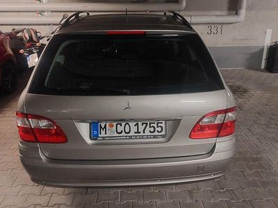 Mercedes E220