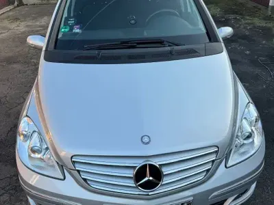 Gebraucht Mercedes B170 116 PS (85 kW) 2007 Silber Van / Kleinbus