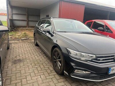 Gebraucht VW Passat Business 200 PS (147 kW) 2021 Schwarz Kombi