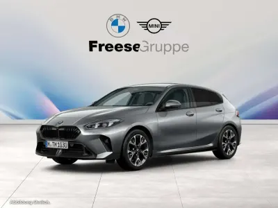 Nowe BMW 120 Performance 170 KM (125 kW) 2026 Srebrny Hatchback