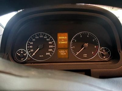 Mercedes A200