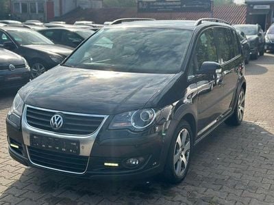 VW Touran Cross