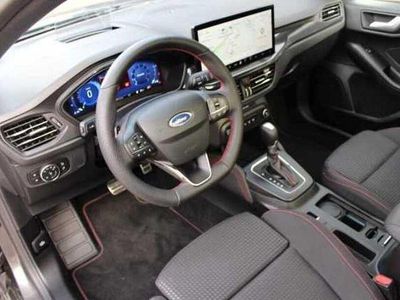 Second-hand Ford Focus ST-Line X 155 CP (114 kW) 2023 Gri Break