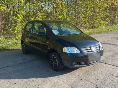 Gebraucht VW Fox 75 PS (55 kW) 2008 Schwarz Kleinwagen