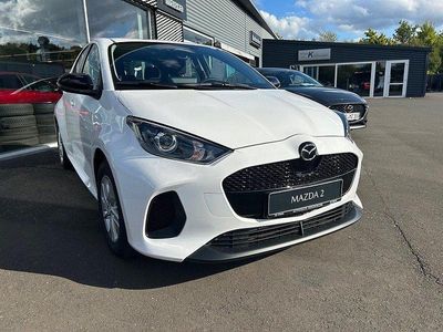 Lunar white Neu 2025 Mazda 2 Center-Line Kleinwagen | 22.888 € (Fairer Preis)