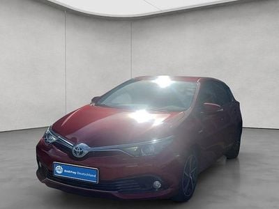 Second-hand Toyota Auris Touring Sports Team 136 CP (100 kW) 2017 Roșu Break