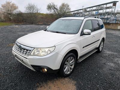 Gebraucht Subaru Forester 150 PS (110 kW) 2012 Weiß SUV