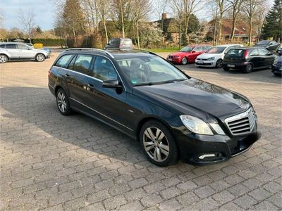 gebraucht Mercedes E250 E-Klasse T CDI DPF BlueEFFICIENCY Automatik Elegan