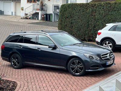 gebraucht Mercedes E200 T