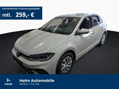 Usata VW Polo Style 95 CV (69 kW) 2023 Grigio Utilitaria