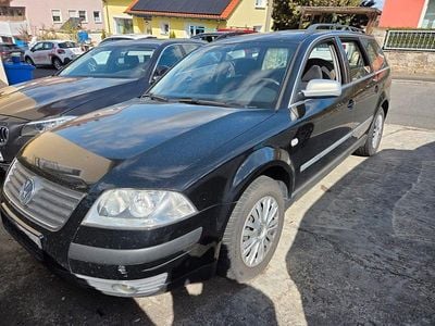 Gebraucht VW Passat 116 PS (85 kW) 2003 Schwarz Kombi
