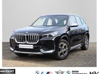 Schwarz Gebraucht 2022 BMW X1 Luxury Line SUV | 38.440 € (Guter Preis)