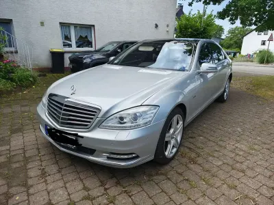 Gebraucht Mercedes S500L 435 PS (319 kW) 2011 Limousine