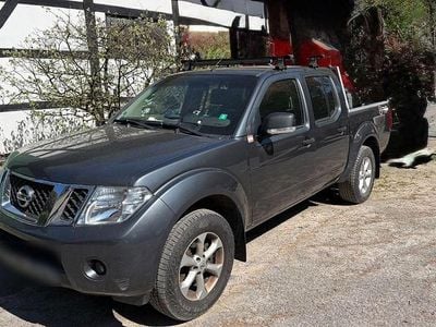 Usata Nissan Navara SE 190 CV (139 kW) 2012 Grigio Pick-up