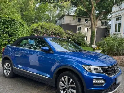 Gebraucht VW T-Roc Cabriolet Style 110 PS (80 kW) 2021 Blau Cabrio