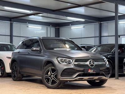 Gebraucht Mercedes GLC300e AMG 306 PS (225 kW) 2022 Grau SUV