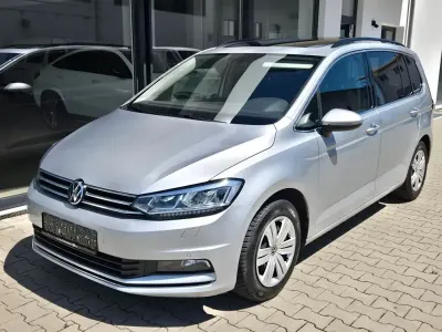 Gebraucht VW Touran Highline 150 PS (110 kW) 2021 Silber Van / Kleinbus