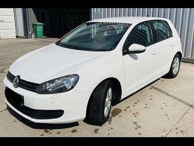 Gebraucht VW Golf VI 122 PS (89 kW) 2009 Weiß Kleinwagen