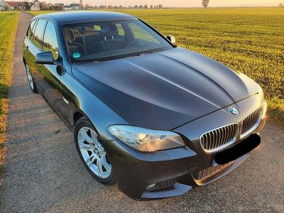 Gebraucht BMW 525 M Sport 204 PS (150 kW) 2011 Schwarz Kombi