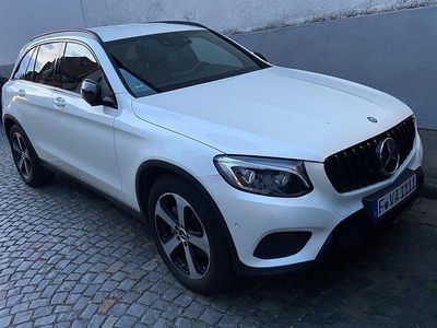 Gebraucht Mercedes GLC220 AMG line 170 PS (125 kW) 2016 Weiß SUV