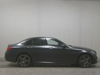 Gebraucht Mercedes C300e AMG line 306 PS (225 kW) 2020 Grau Limousine