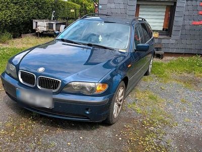 BMW 320
