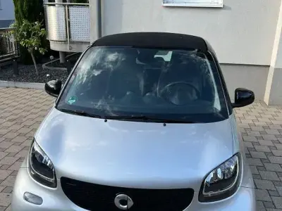 Gebraucht Smart ForTwo Coupé 90 PS (66 kW) 2018 Silber Coupé