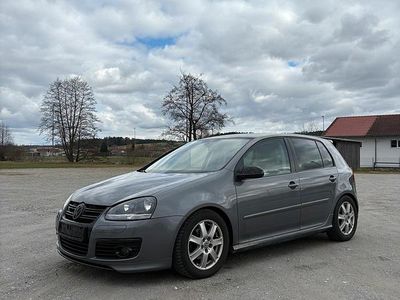Usata VW Golf V 102 CV (75 kW) 2007 Utilitaria