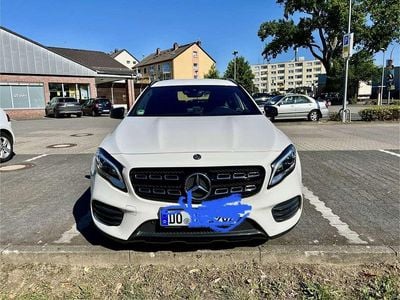 Mercedes GLA250