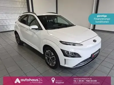 Usata Hyundai Kona Trend 150 kW (204 CV) 2022 Bianco SUV