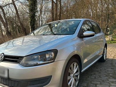 Gebraucht VW Polo 90 PS (66 kW) 2010 Silber Kleinwagen
