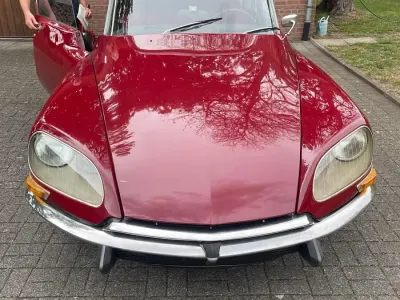 Second-hand Citroën DS 104 CP (76 kW) 1974 Roșu Berlinǎ