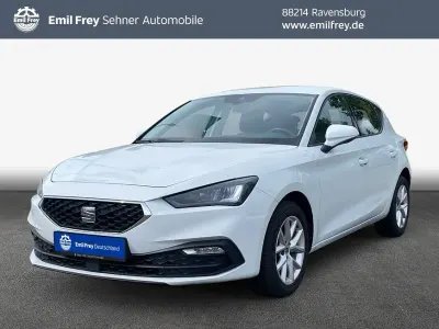 Gebraucht Seat Leon Style 131 PS (96 kW) 2022 Weiß Limousine